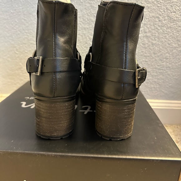 Artisan by Zigi Yolanda Leather Biker Bootie - Picture 10 of 13